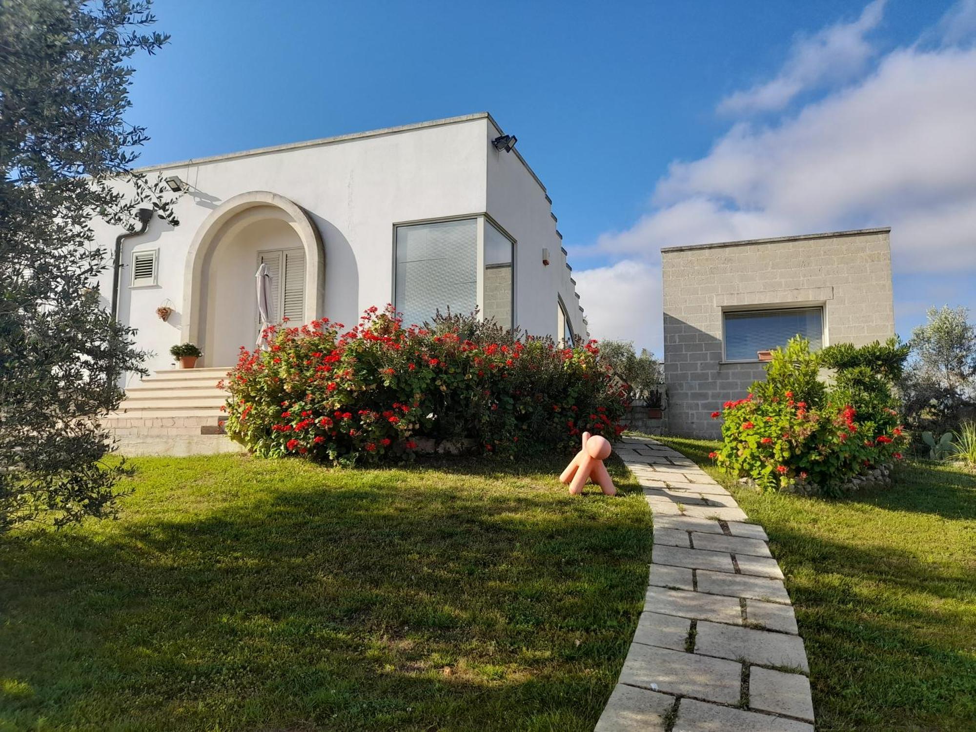 Tenuta Valle Dell Idro Otranto Con Piscina Casamassella Luaran gambar